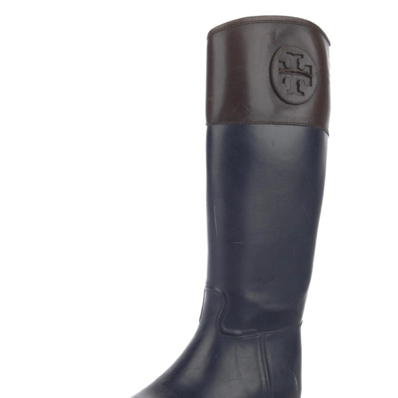 Tory Burch size 9 women’s rain boots. - Picture 2 of 3